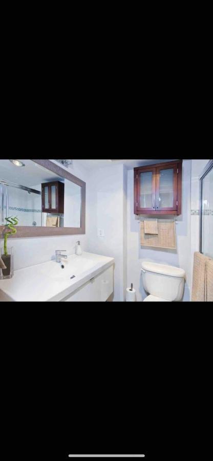 Cozy Vancouver Condo Zewnętrze zdjęcie